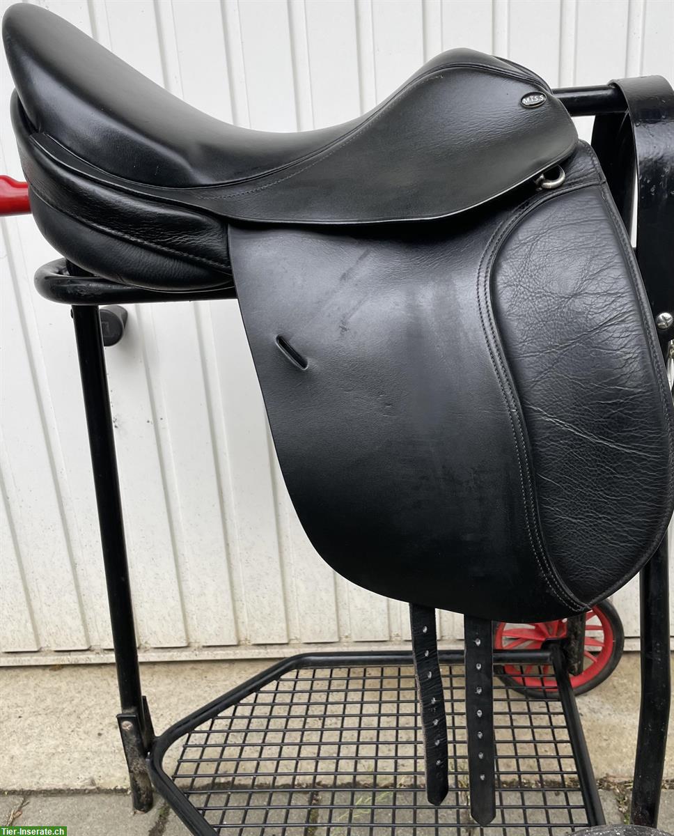 Bild 3: M.I.S.S Dressursattel 17.5 Zoll-Tausch möglich!