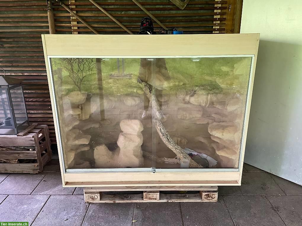 Gebrauchtes Terrarium 160x130x75cm für Reptilien, Amphibien
