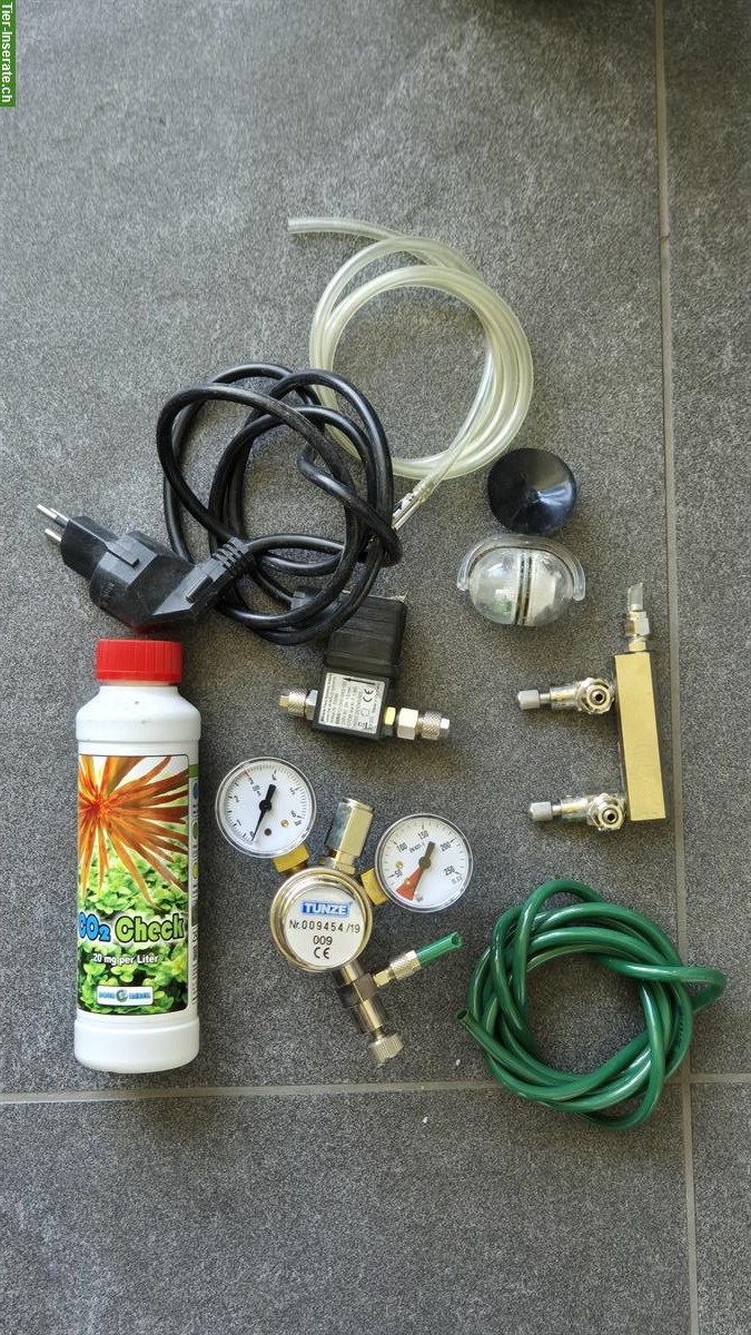 Tunze CO2 Druckminderer plus Zubehör