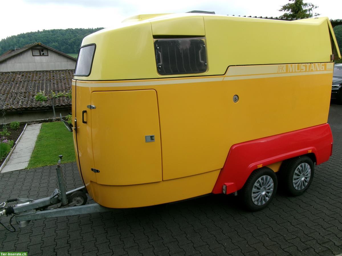 Bild 2: 2er Pferdeanhänger MUSTANG, Vollpolyester frisch ab MFK