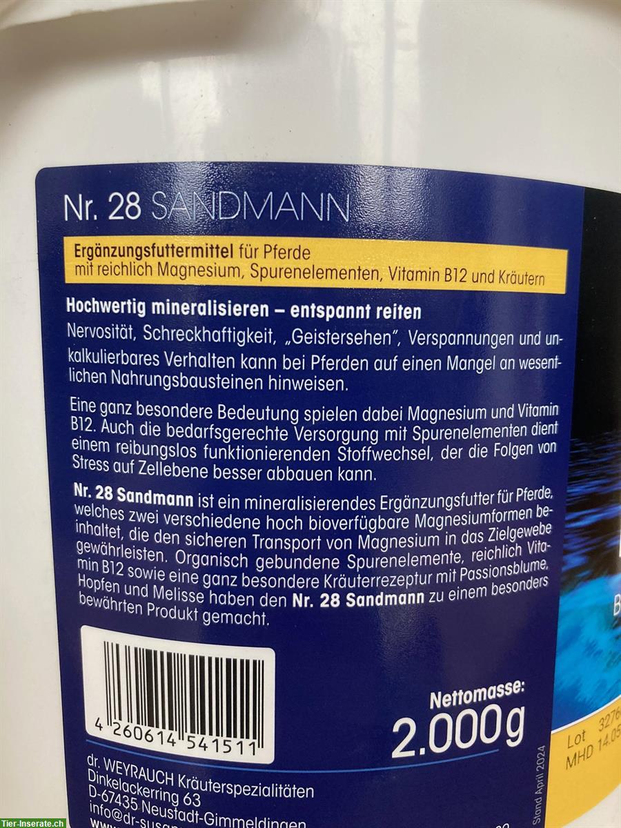 Bild 3: Pferde Mineralfutter von Dr. Weyrauch