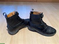 Reitstiefeletten (feines Leder) abzugeben