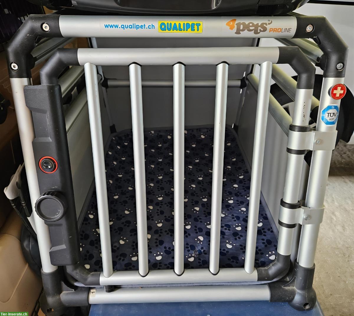 Hundebox von Swiss Pet, Grösse S, Typ Facon