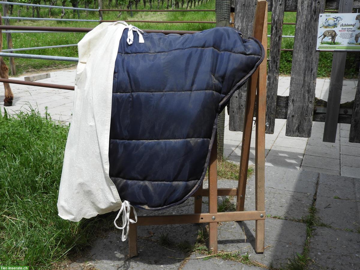 Bild 3: Gepflegtes Esel Zubehör abzugeben