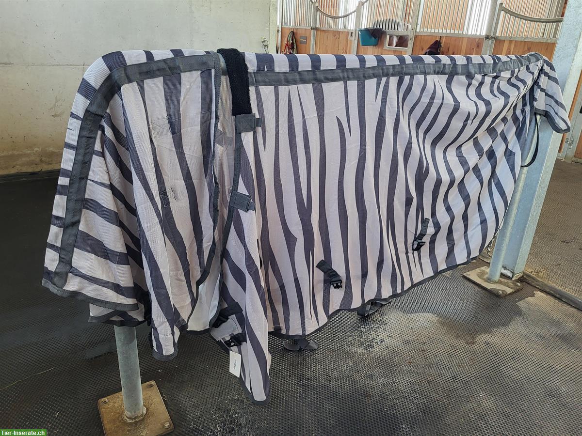 Neue Fliegendecke Zebraprint von Royal-Blanket 155