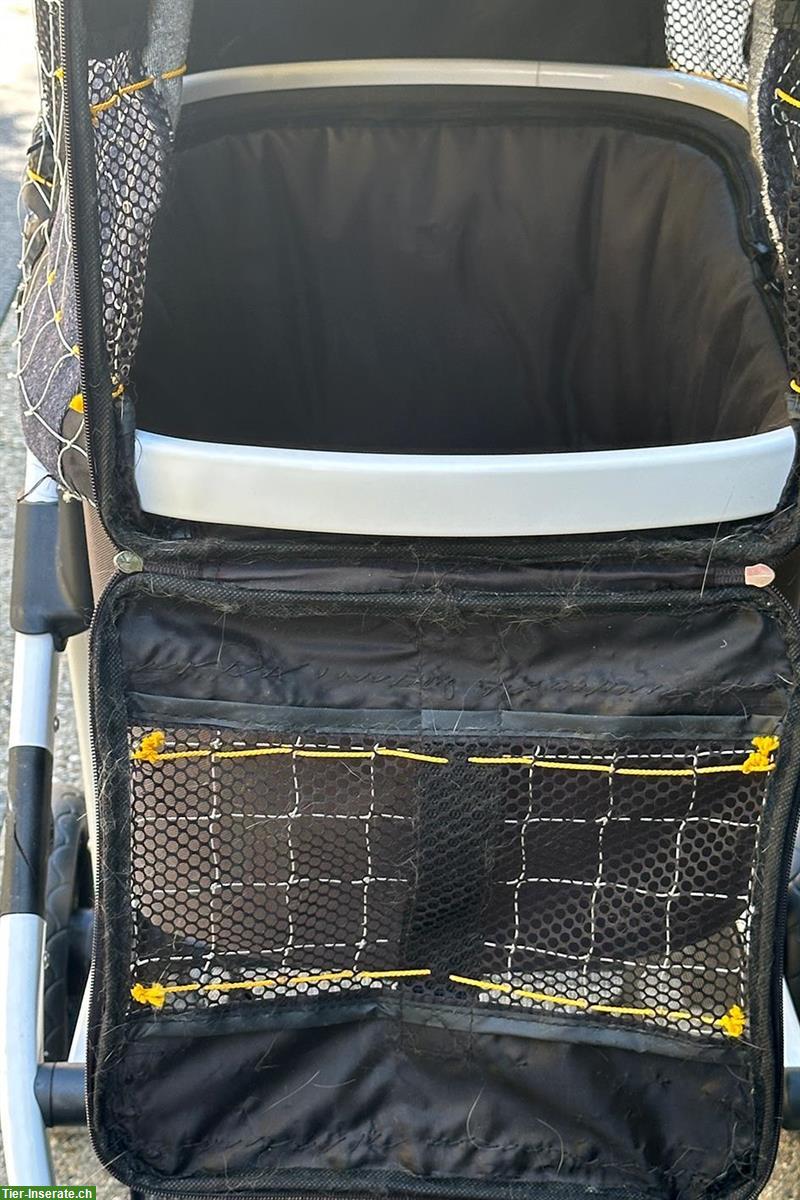 Bild 3: Buggy von Swisspet für kleine Hunde oder Katzen