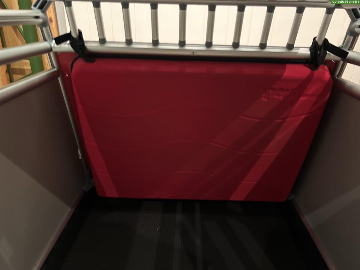 Bild 7: Hunde Transportbox 4Pets Pro M mit Zubehör