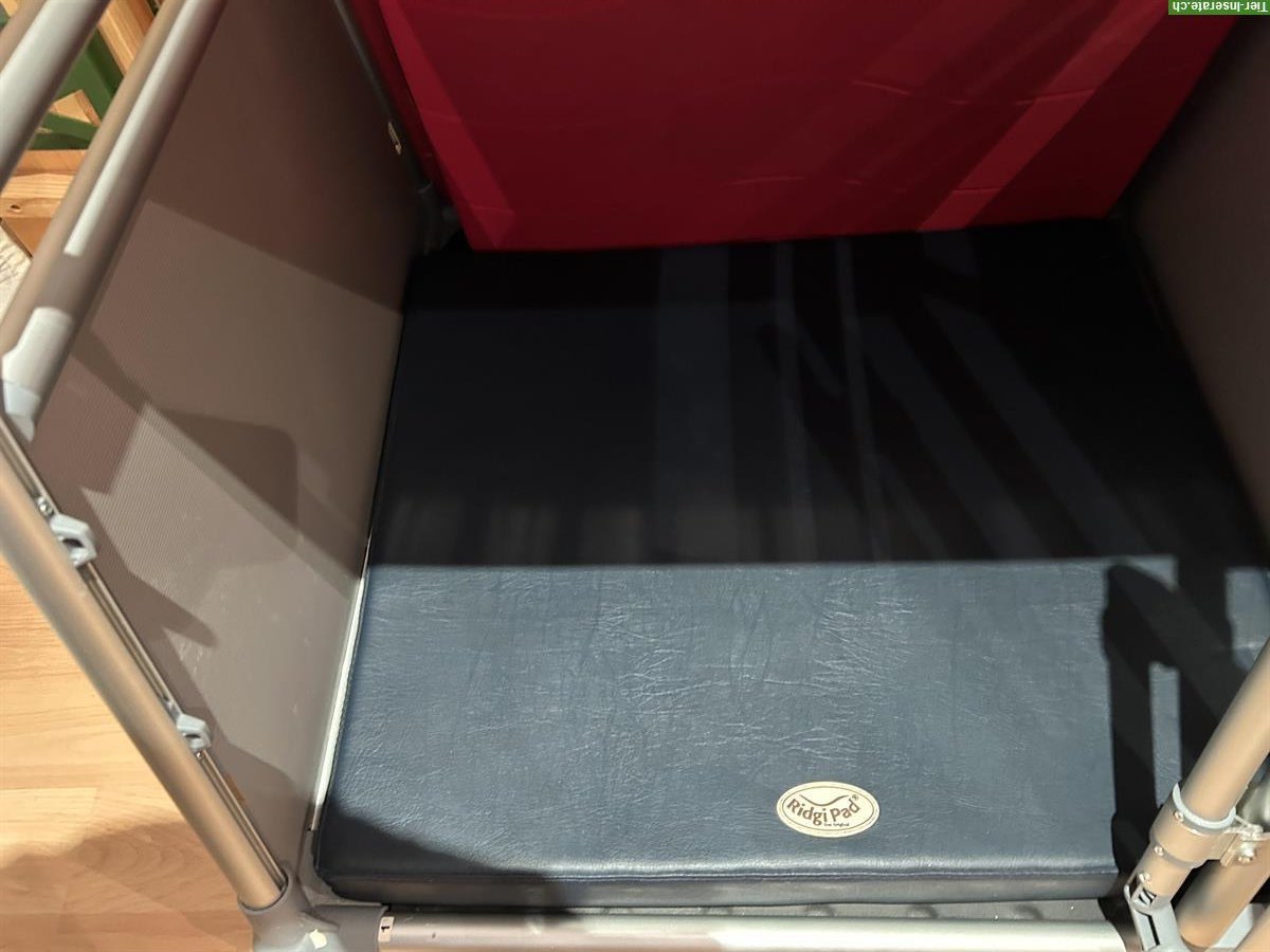 Bild 8: Hunde Transportbox 4Pets Pro M mit Zubehör
