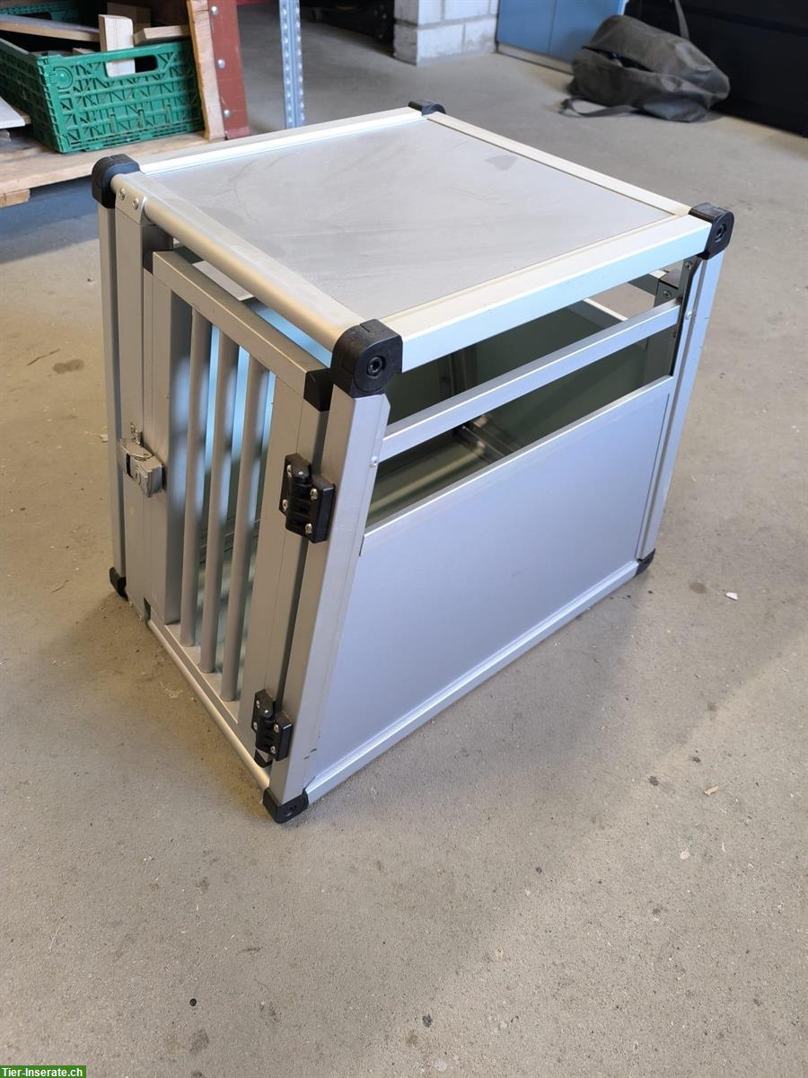 Bild 2: Kleine Hundebox zu verkaufen