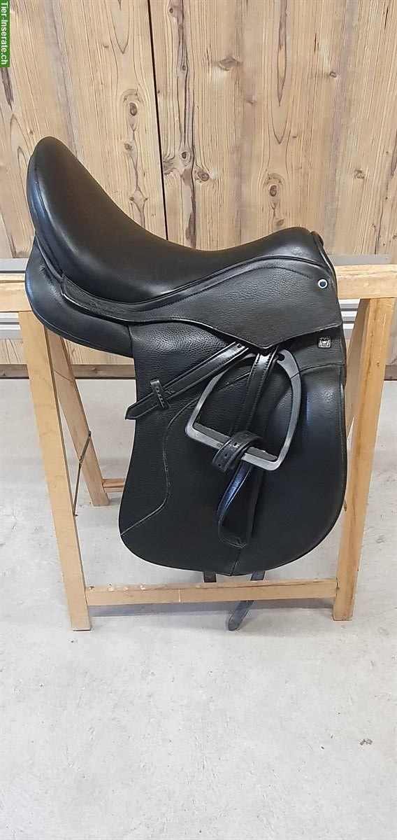 Bild 4: Dressursattel Stübben Euphoria in schwarz
