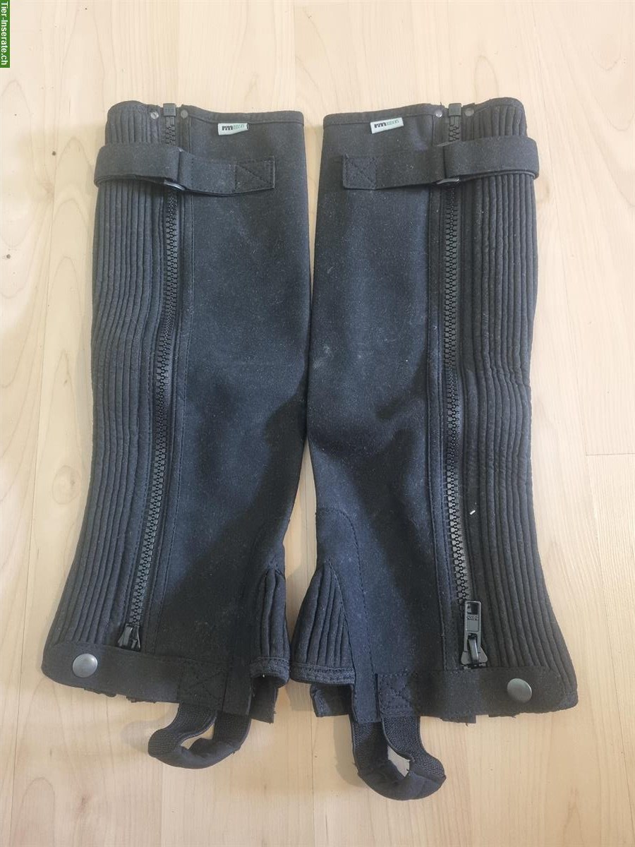 Bild 4: Reithelm, Reithose & Mini Chaps – neu und ungetragen