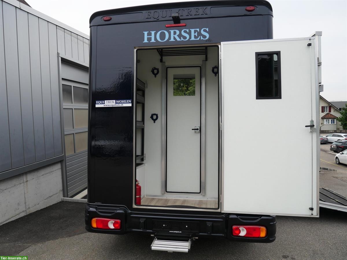 Bild 4: Selbstfahrer für Equi-Trek Sonic Pferdetransporter