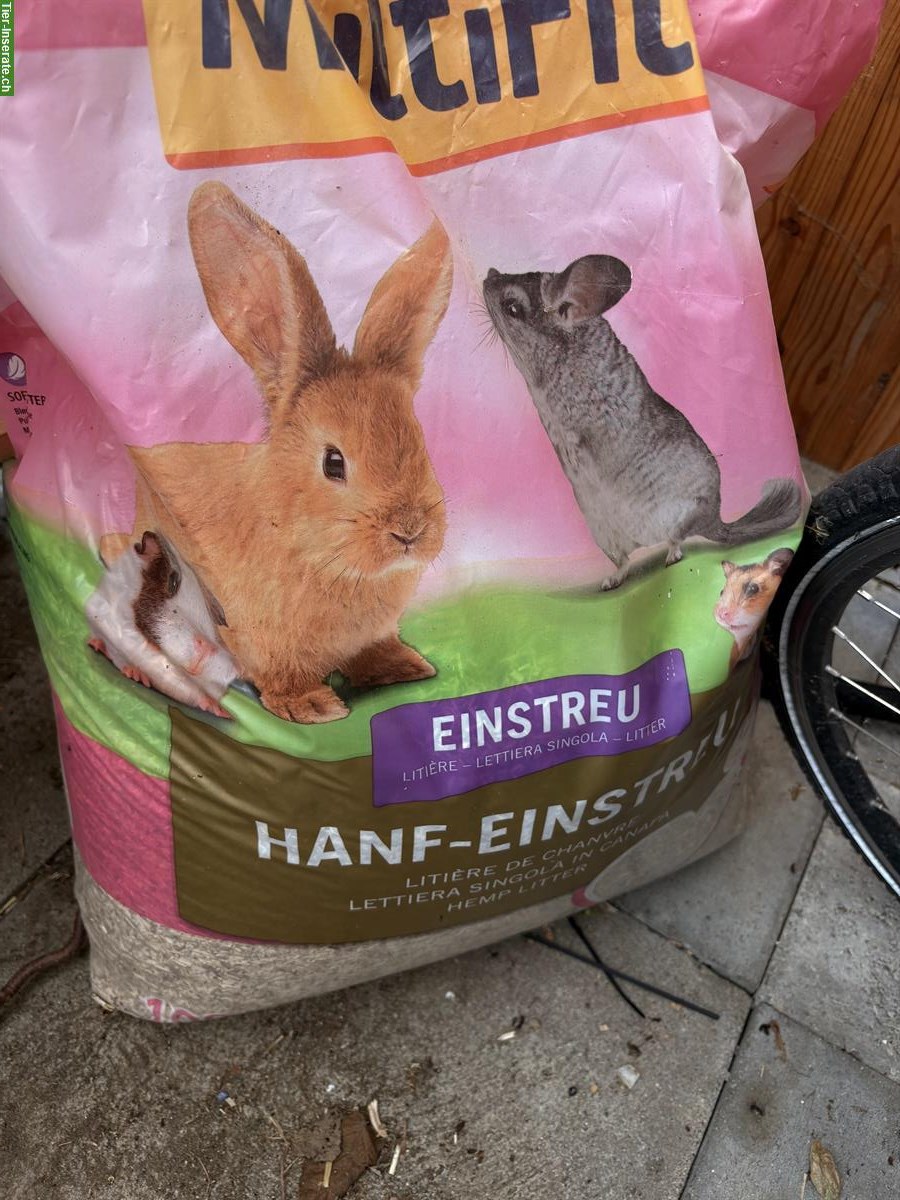 Bild 2: MultiFit Kleintierstreu + Hanf-Einstreu gratis abzugeben