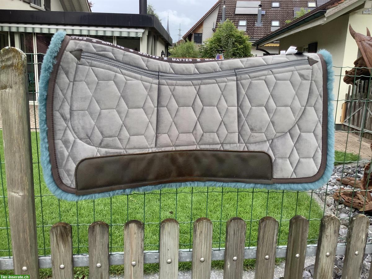 Bild 5: Neuwertiges Westernpad Mattes Square L zu verkaufen