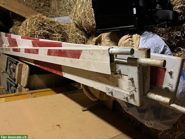 Bild 6: Verzinkte Springständer, Löffel, z.T. GRATIS Brüsselerladen, Stangen