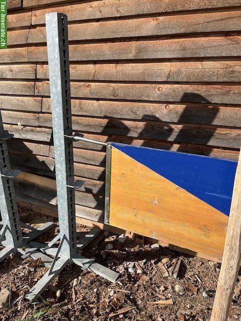 Bild 8: Verzinkte Springständer, Löffel, z.T. GRATIS Brüsselerladen, Stangen