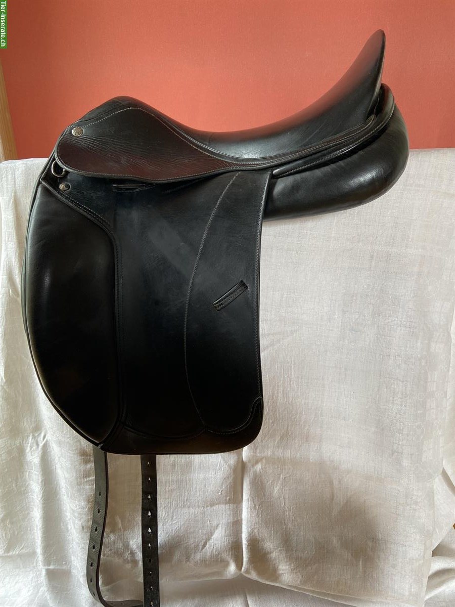 Peter Menet Dressursattel 17.5 Zoll zu verkaufen
