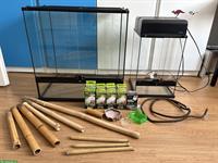 Exo Terra Terrarium mit Zubehör zu verkaufen