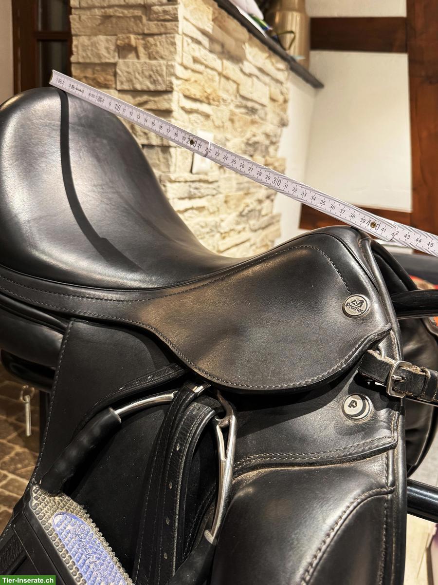 Bild 9: Prestige Dressursattel D2 K 17 Zoll Lux Leder, mit Zubehör