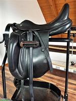 Prestige Dressursattel D2 K 16 Zoll Lux Leder, mit Zubehör