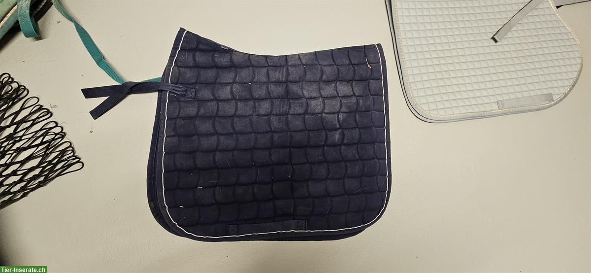 Schabracken für Dressursättel zu verkaufen