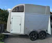 Pferdeanhänger Humbaur Xanthos Aero 2400