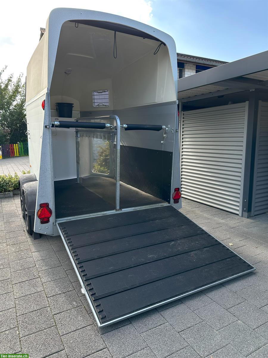 Bild 2: Pferdeanhänger Humbaur Xanthos Aero 2400