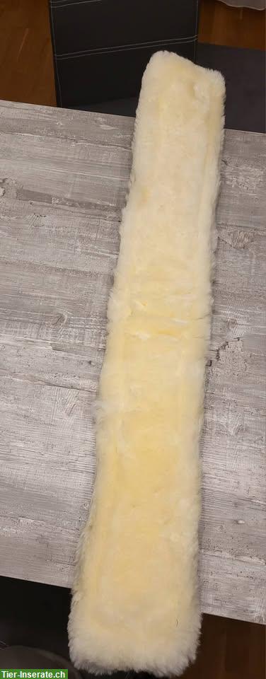 Bild 2: Neuer Sattelgurt Lammfell 32 Zoll zu verkaufen