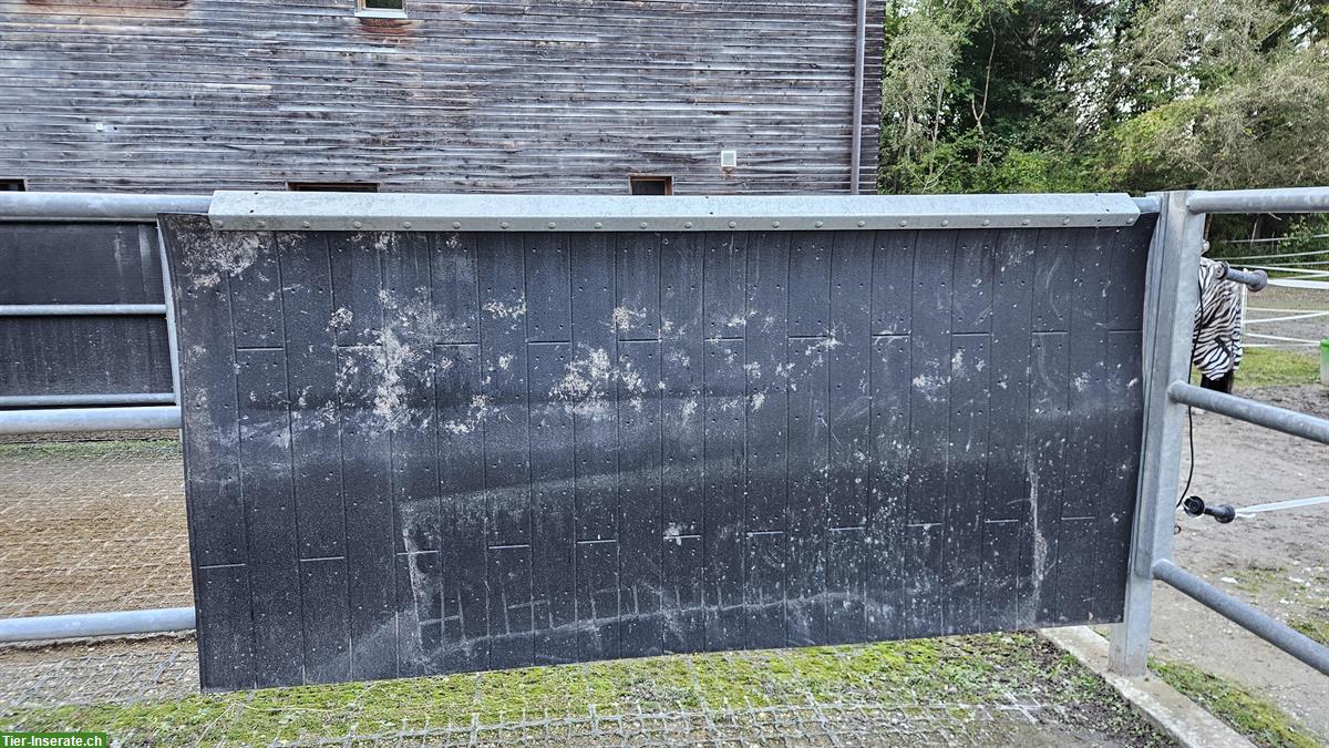 Bild 2: Schlagschutzmatten für Paddock zu verkaufen