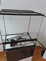 ExoTerra Glasterrarium mit LED und UV-B Lampe zu verkaufen