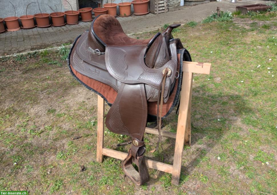 Barefoot Arizona Nut Westernsattel Gr. 1 zu verkaufen