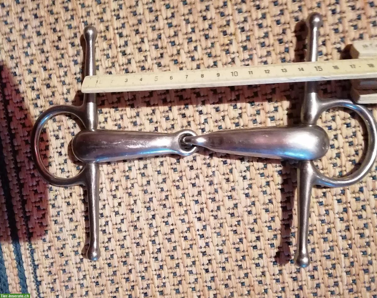 Zäume und Trensen günstig zu verkaufen