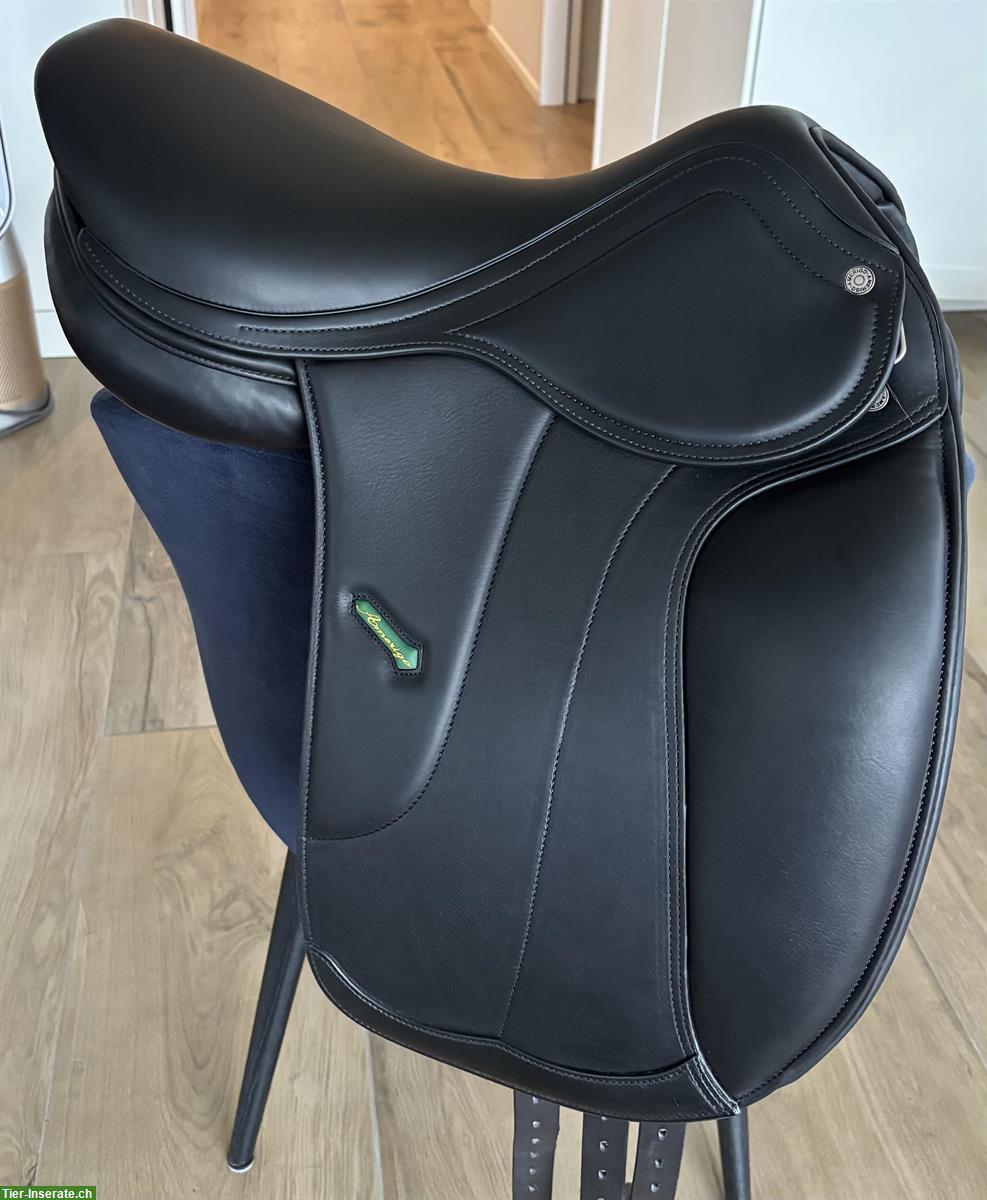 Vega Island Deluxe Sattel 17 Zoll (schwarz) zu verkaufen