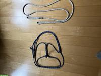 Parelli Knotenhalfter und Seil, 2.4 Meter, weiss