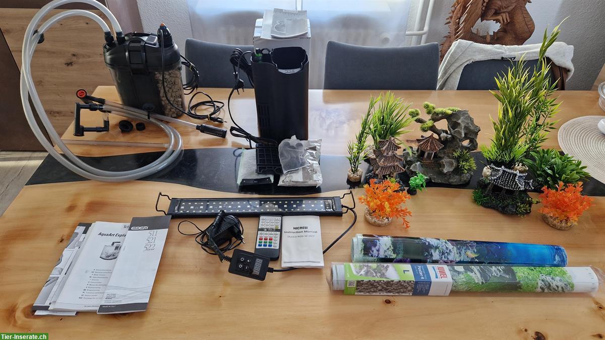 Bild 5: 60L Aquarium mit Unterschrank und Zubehör