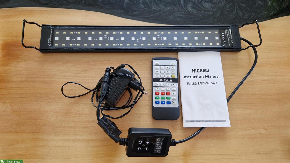 Bild 8: 60L Aquarium mit Unterschrank und Zubehör