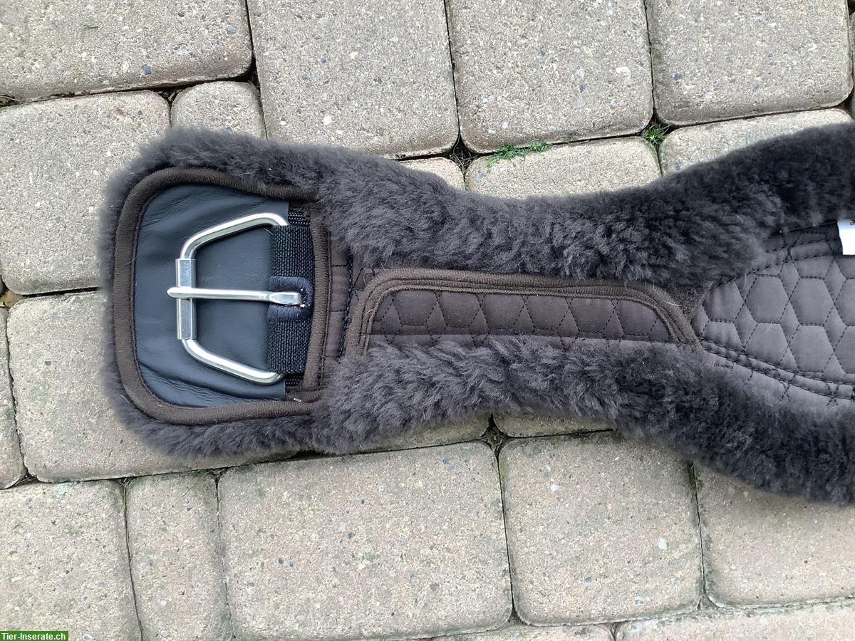 Mattes Western Sattelgurt Lammfell, neuwertig