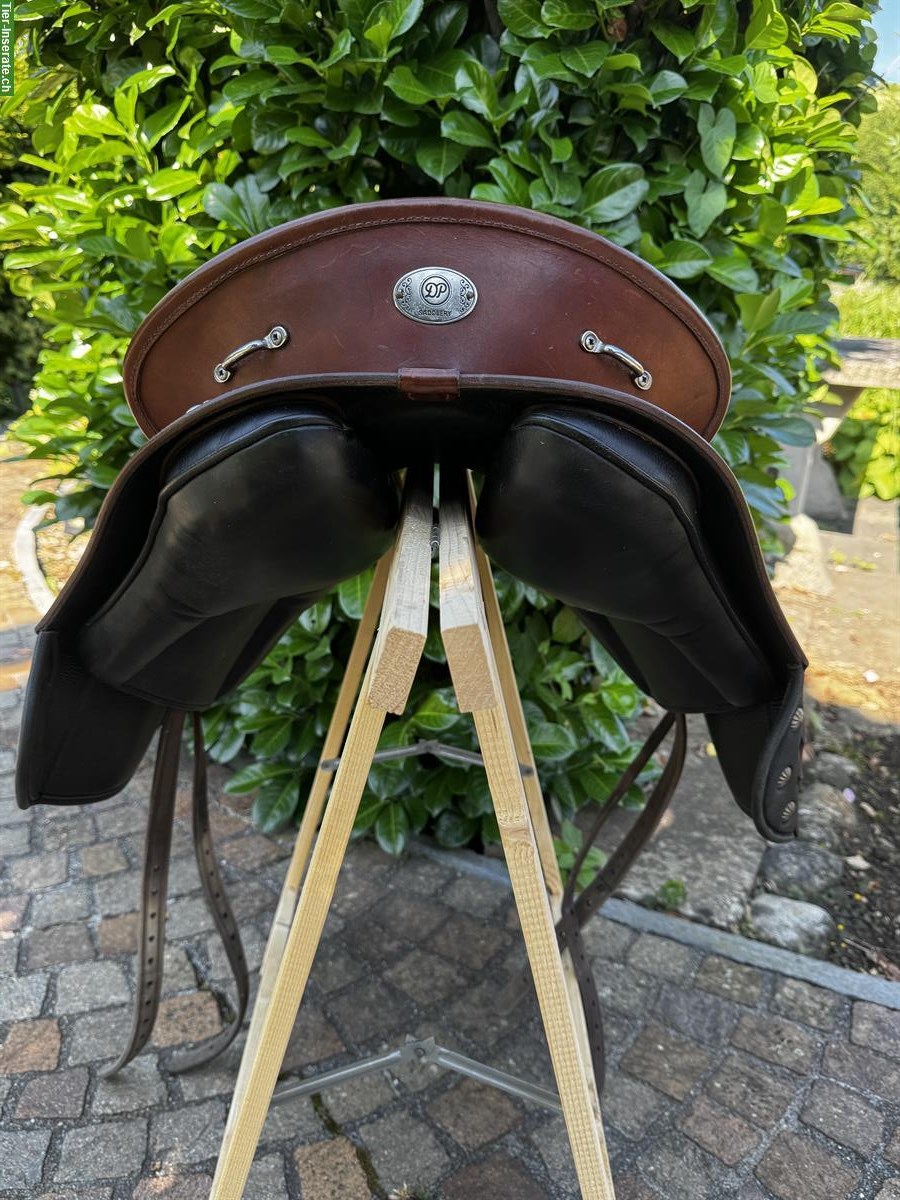 Bild 3: Barocksattel Ronda Deluxe 17.5 Zoll, Deuber & Partner