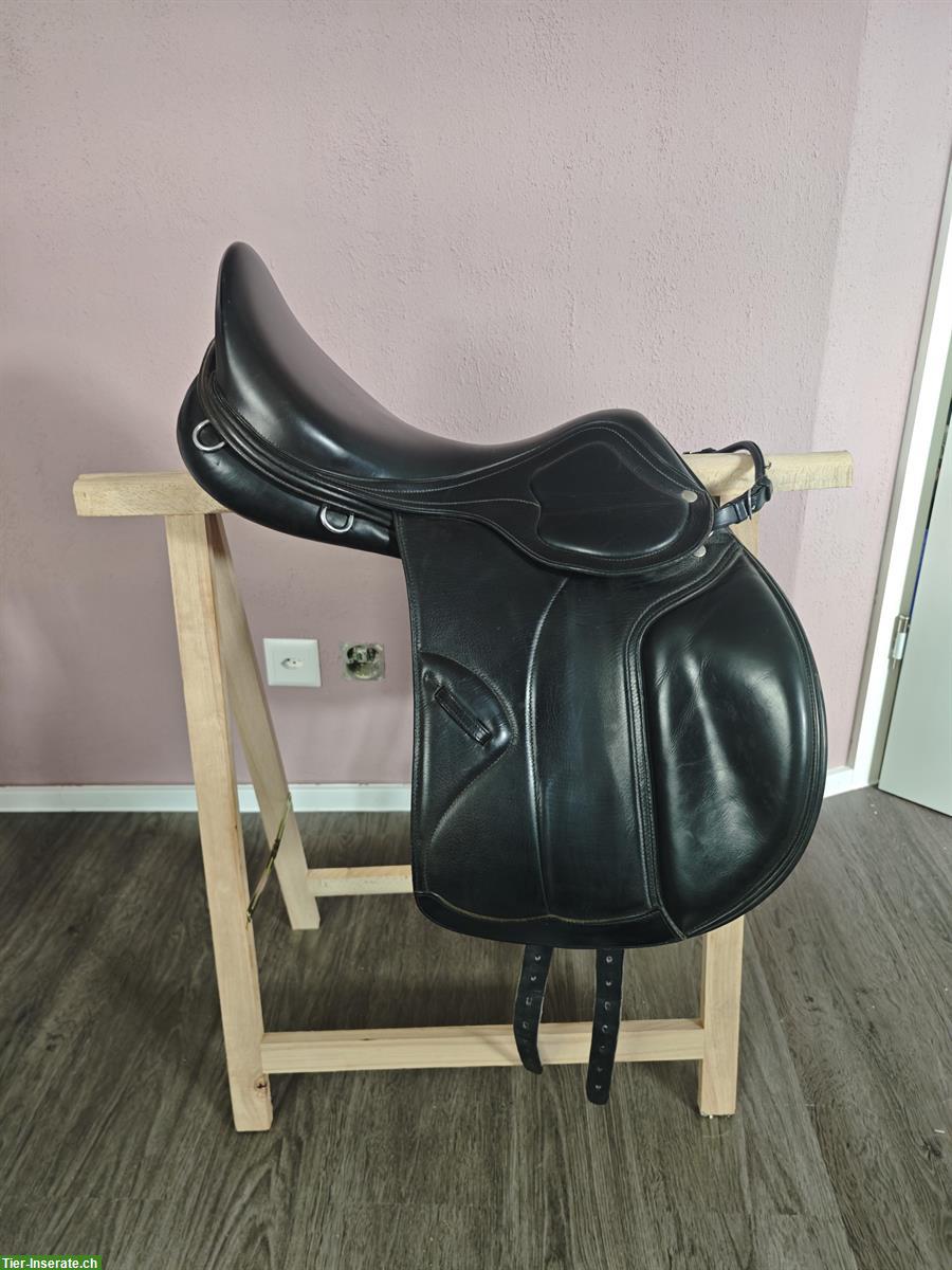 Amerigo Pinerolo VSD Dressursattel 17.5 Zoll, M +3.5 / 2.5