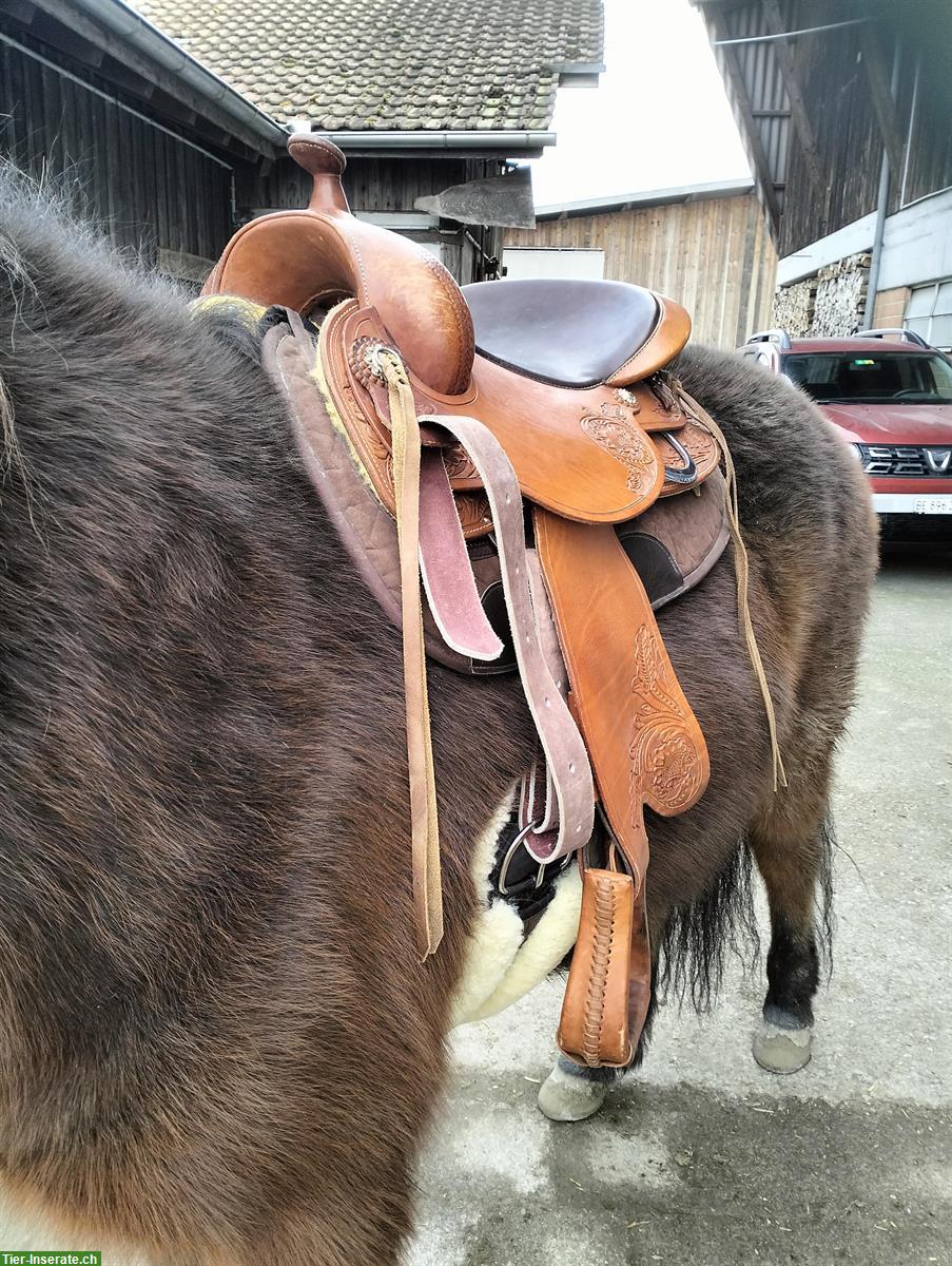 Westernsattel Freemax 16 Zoll, short, baumlos