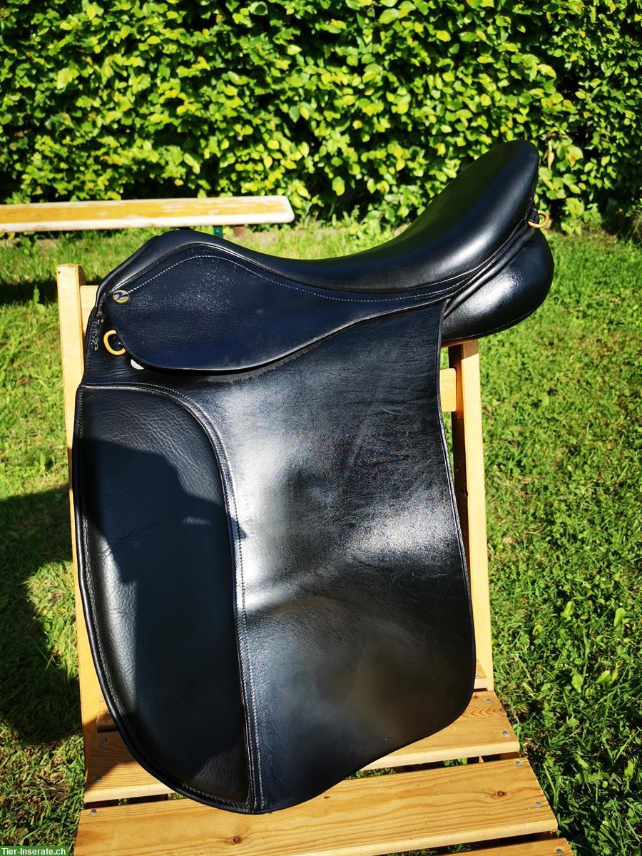 Bild 2: Busse Dalvik Dressursattel, 17.5 Zoll, KW 32, top Zustand