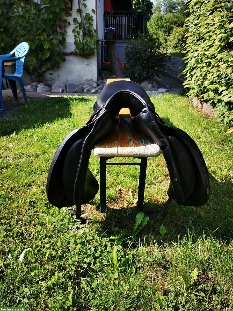 Bild 3: Busse Dalvik Dressursattel, 17.5 Zoll, KW 32, top Zustand