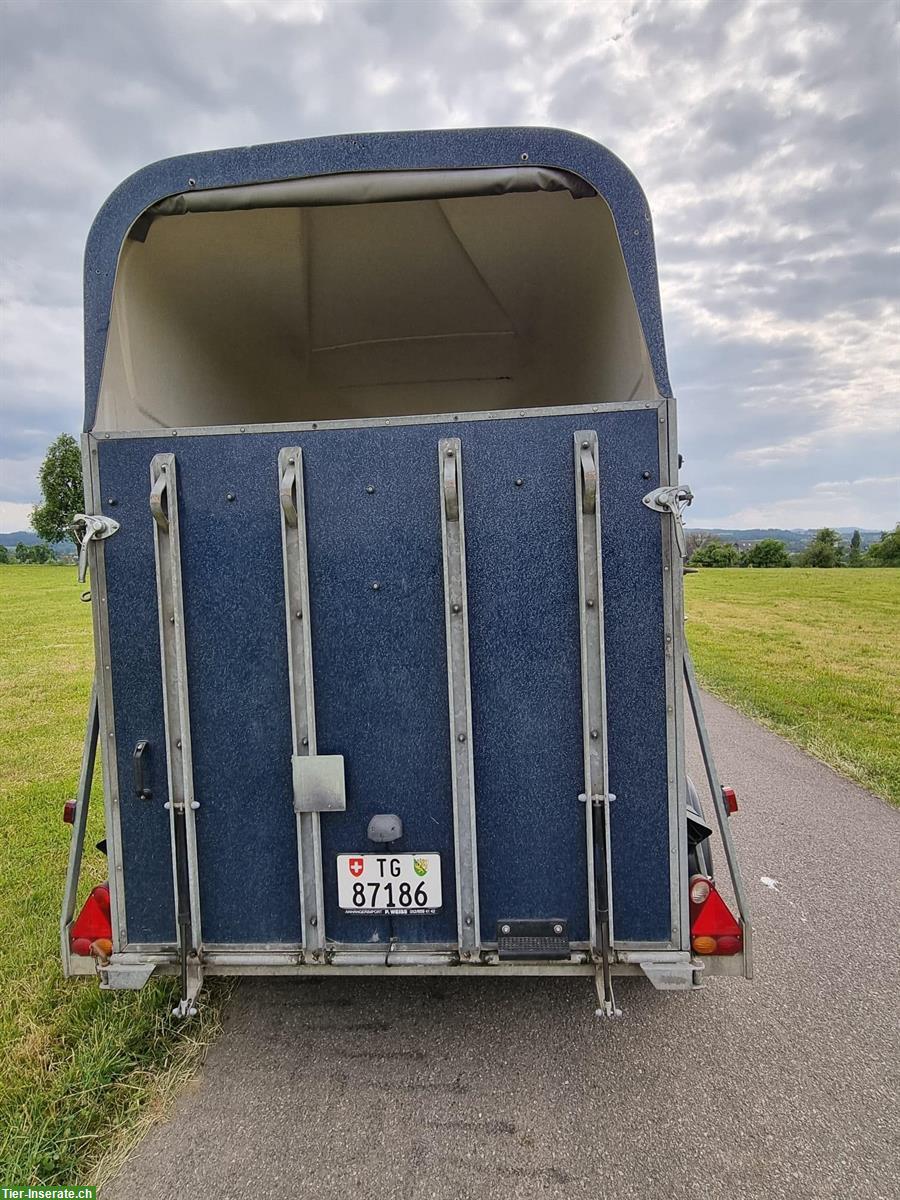 Bild 4: Thiel 2er Pferdeanhänger mit Sattelkammer ab MFK