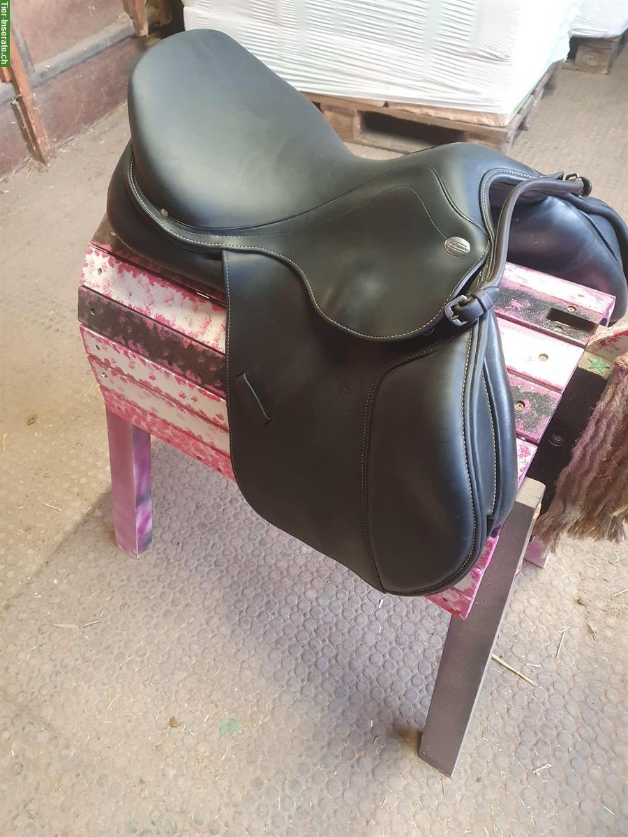 Bild 5: Springsattel EquiNomic VS Spring, 17 Zoll, schwarz