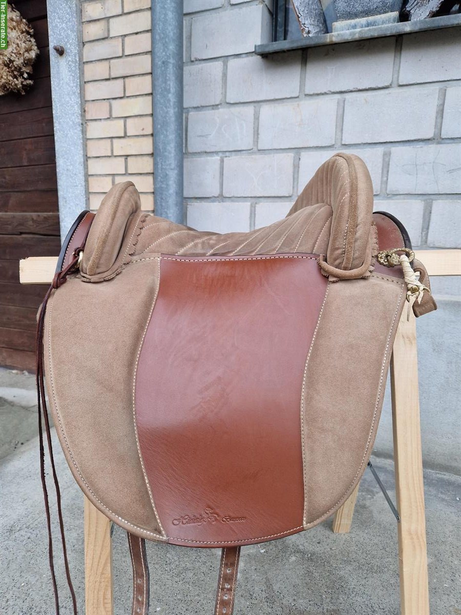 Hidalgo Sattel mit Lederbaum, verstellbaren Pauschen, top gepflegt