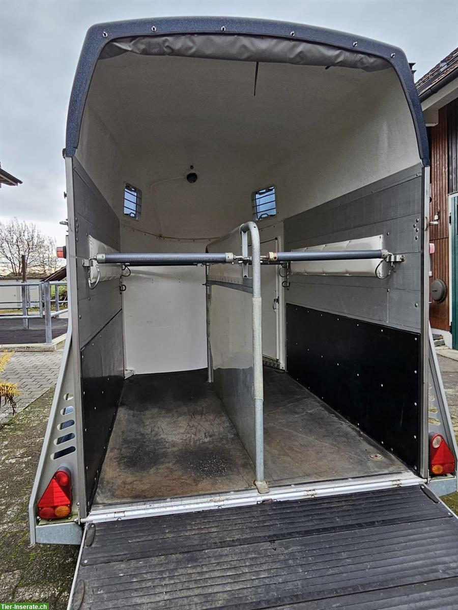 Bild 2: 2er Pferdeanhänger Blomert, ALU mit Sattelkammer