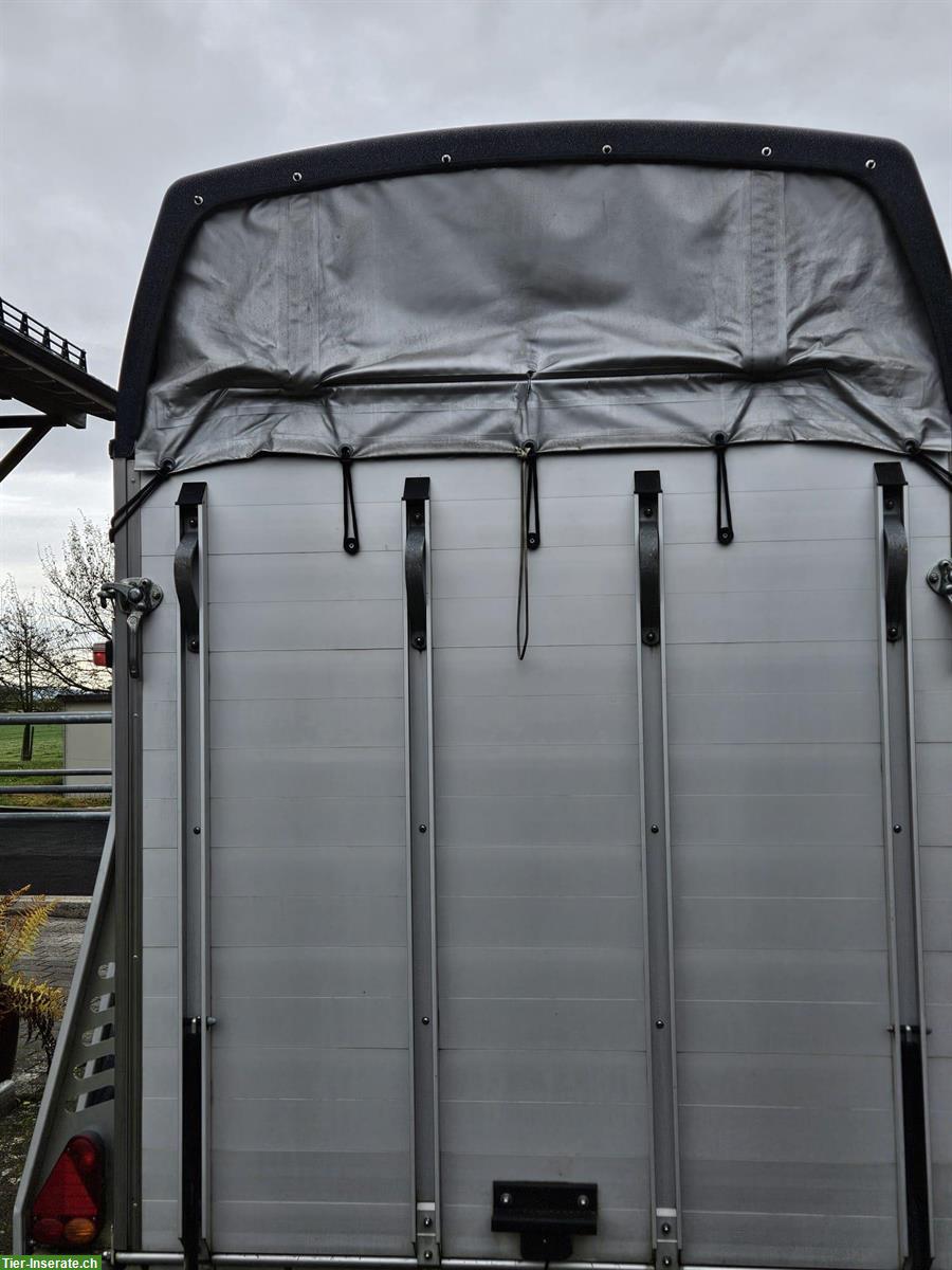 Bild 4: 2er Pferdeanhänger Blomert, ALU mit Sattelkammer