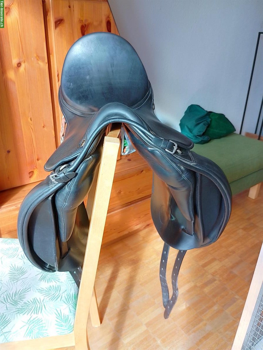 Bild 2: Horsemate Fannar Physioflex 17.5 Zoll, Sattelkompass Sattel