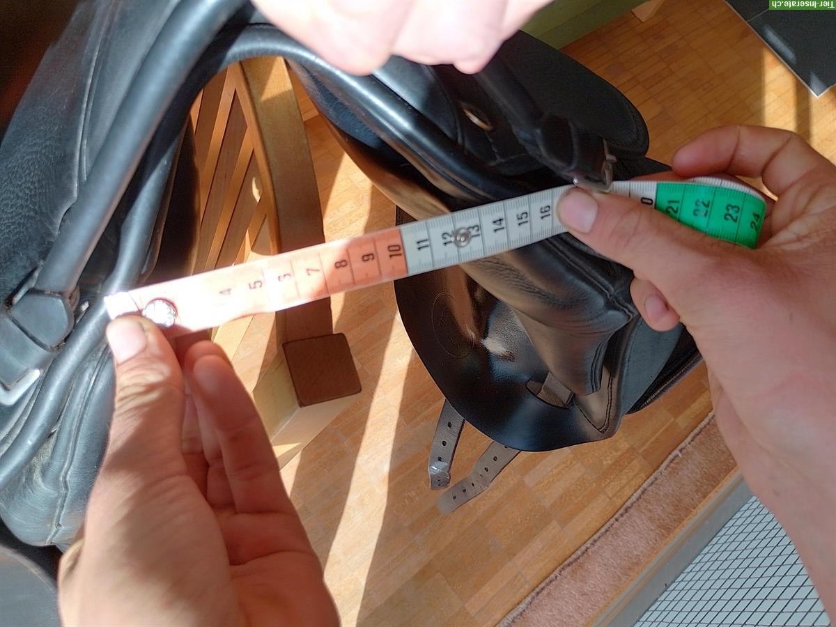 Bild 5: Horsemate Fannar Physioflex 17.5 Zoll, Sattelkompass Sattel