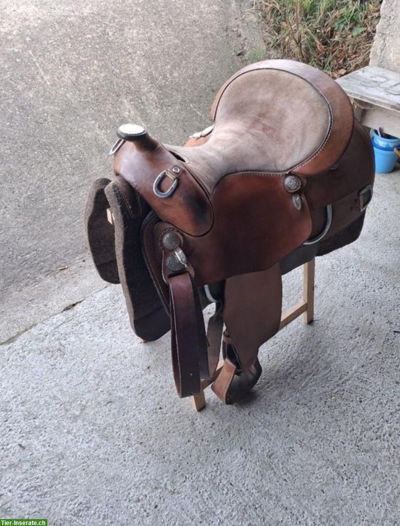 Bild 2: Bequemer Western­sattel mit Filzpad zu verkaufen
